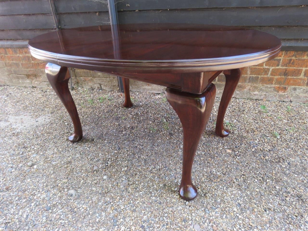 Foldable dining table 2