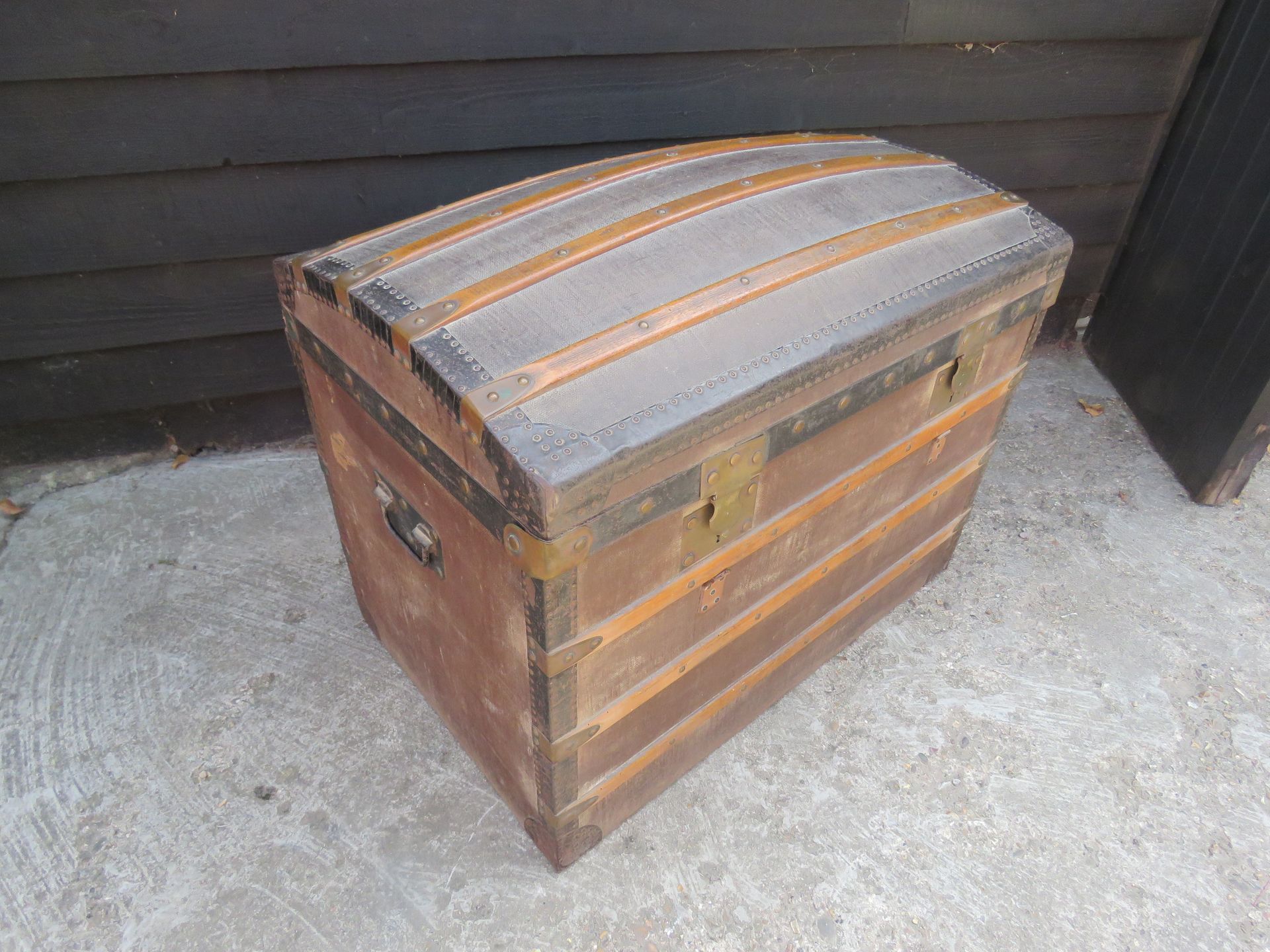 Foldable dining table 2