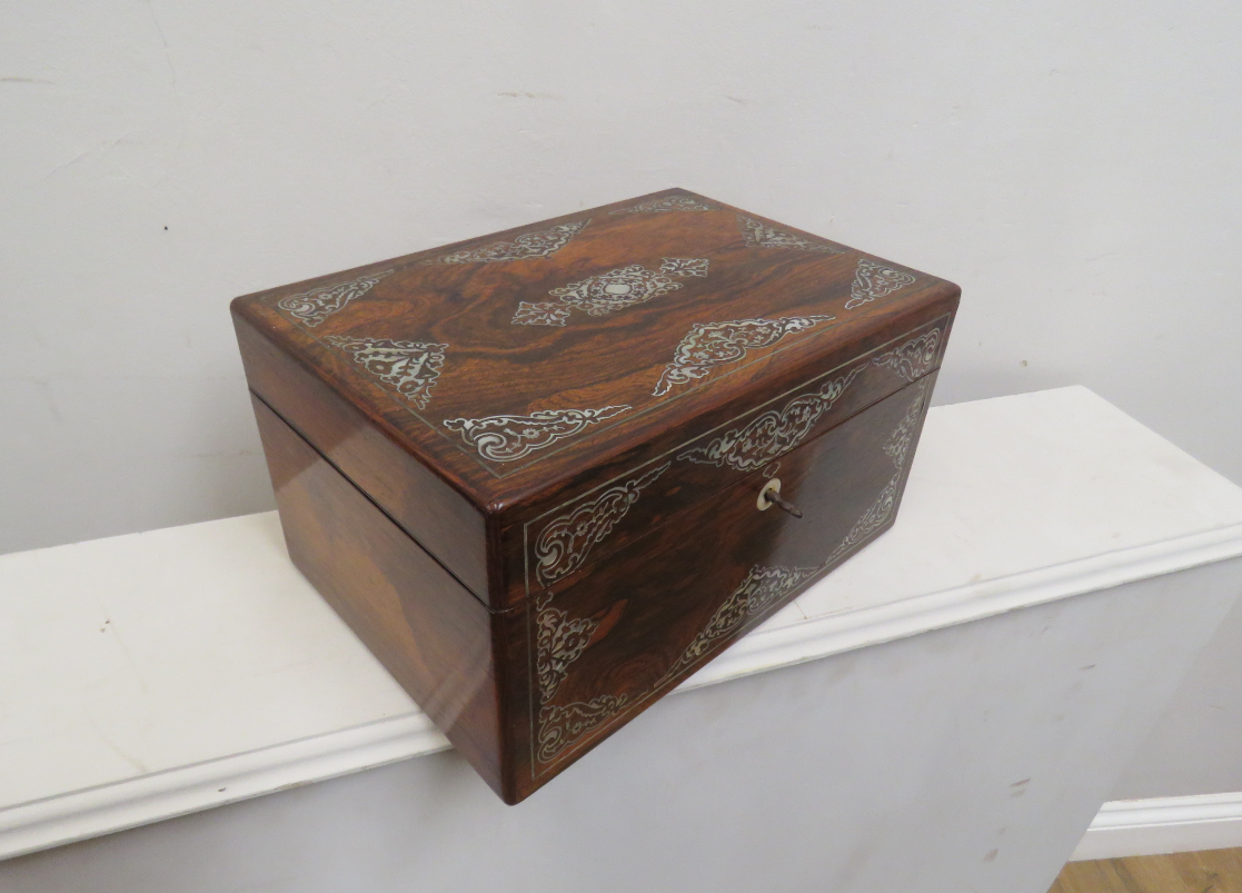 Foldable dining table 1