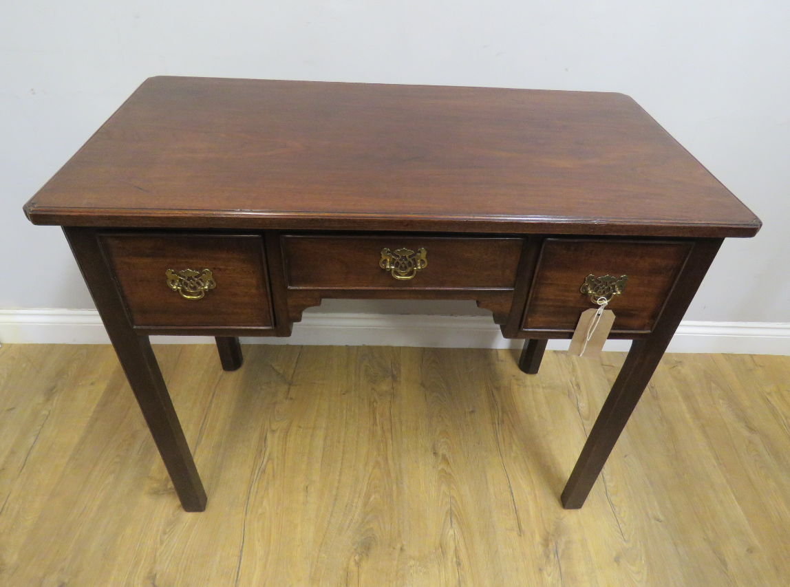 Foldable dining table 2