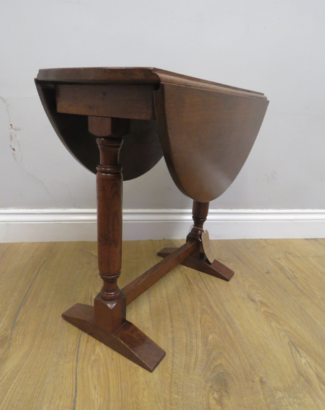 Foldable dining table 2