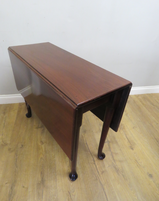 Foldable dining table 3