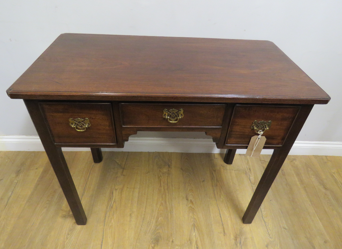 Foldable dining table 3