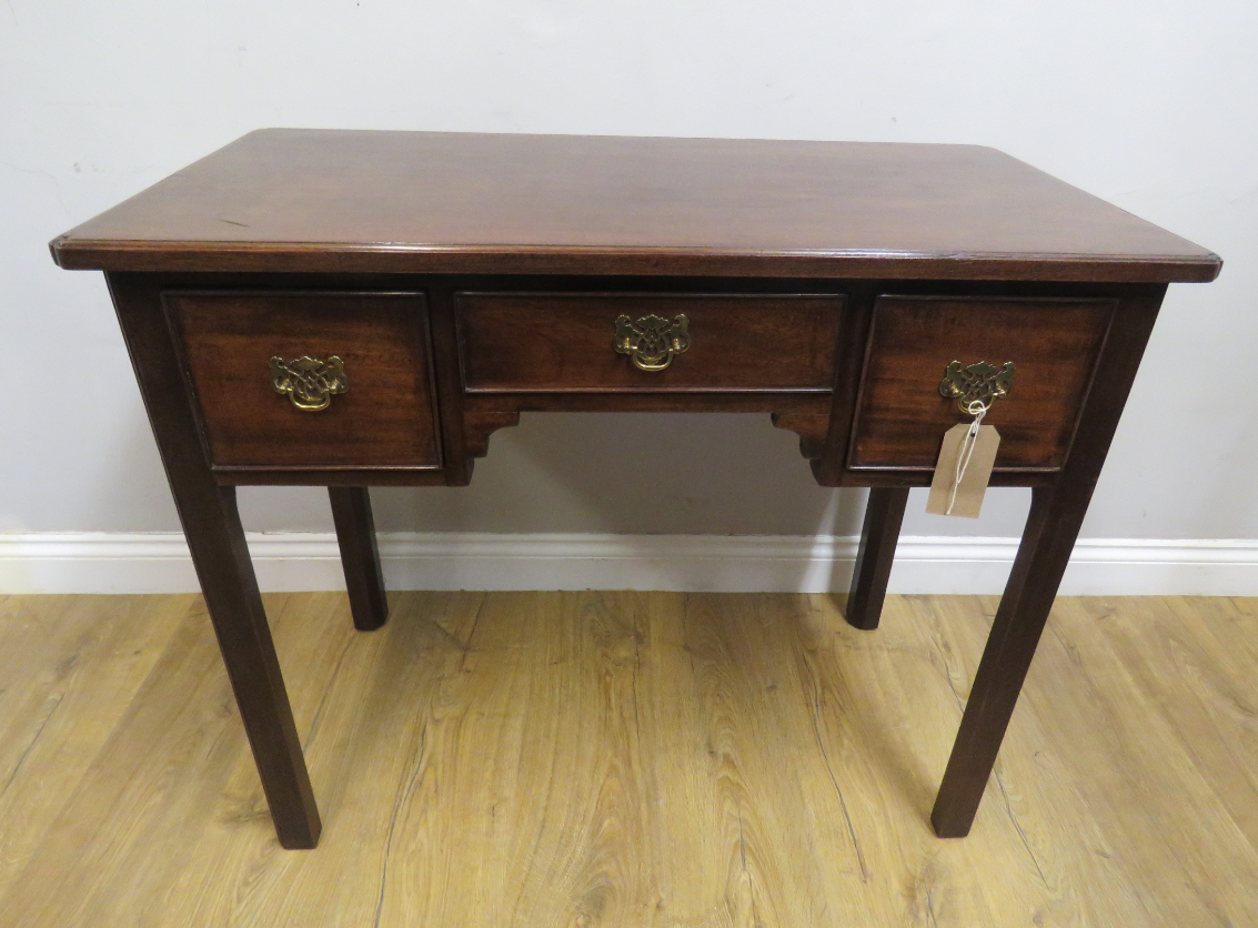 Foldable dining table 4