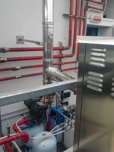 Primo montaggio canne fumarie