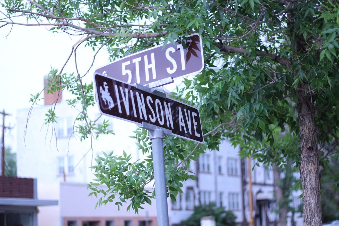 ivinson ave street sign