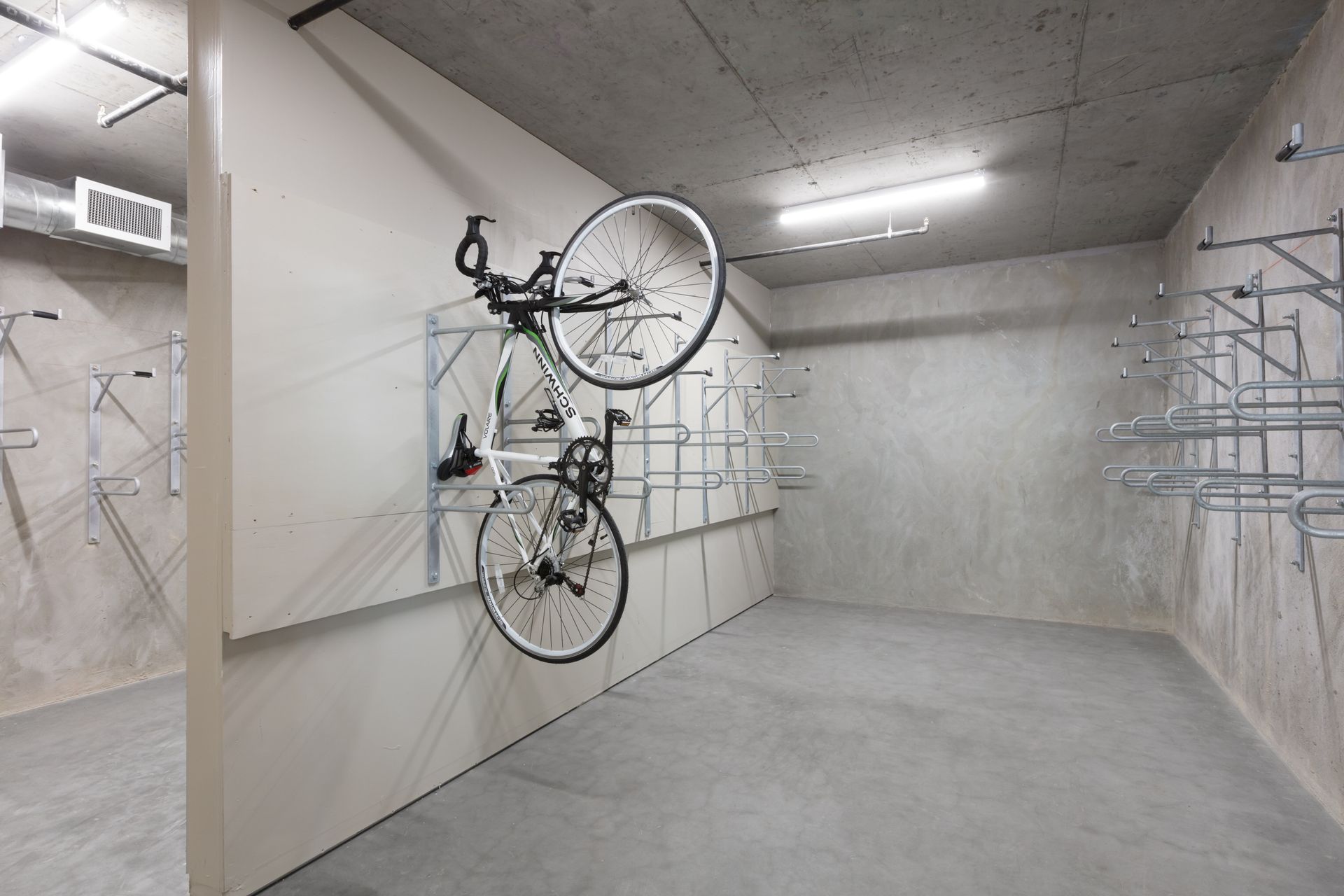 777 broadway bike rack