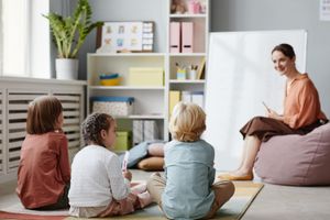 Group autism therapy session with children led by Neuropath ABA therapist