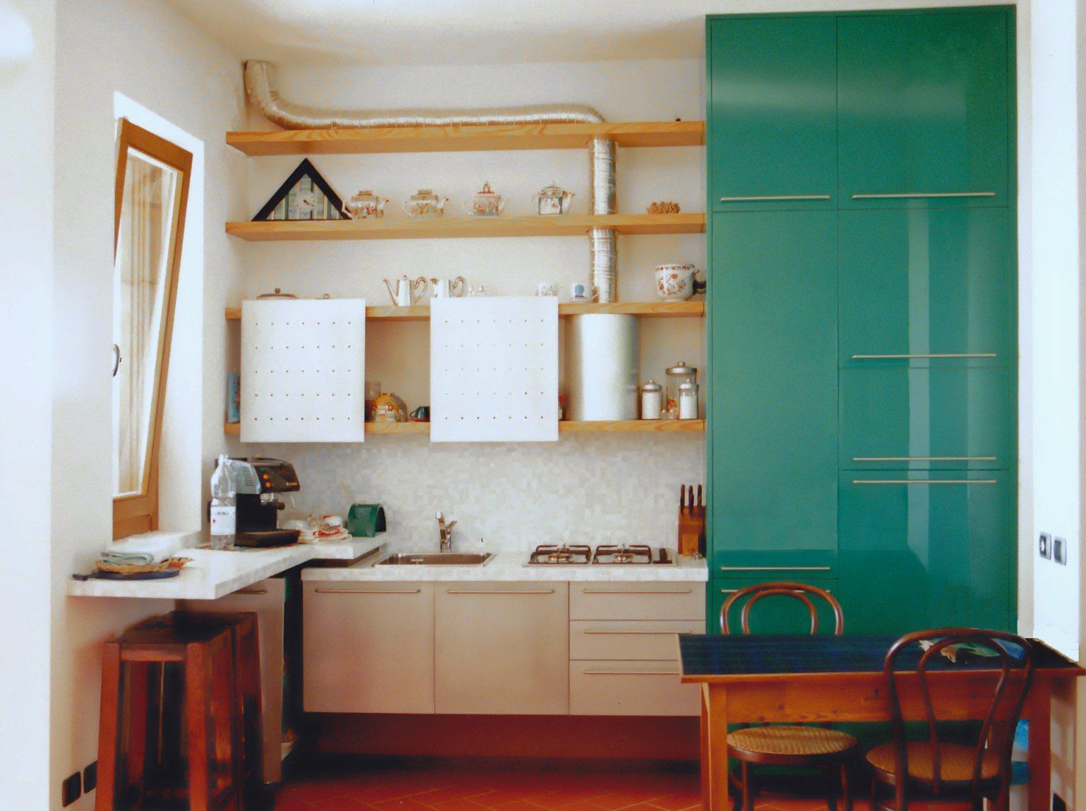 Contemporary new kitchen