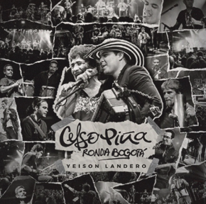 Portada del álbum: Celso Piña, Yeison Landero actúan en el escenario; collage de fotos del concierto, blanco y negro.