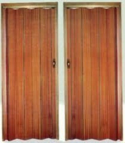 porta a soffietto in legno