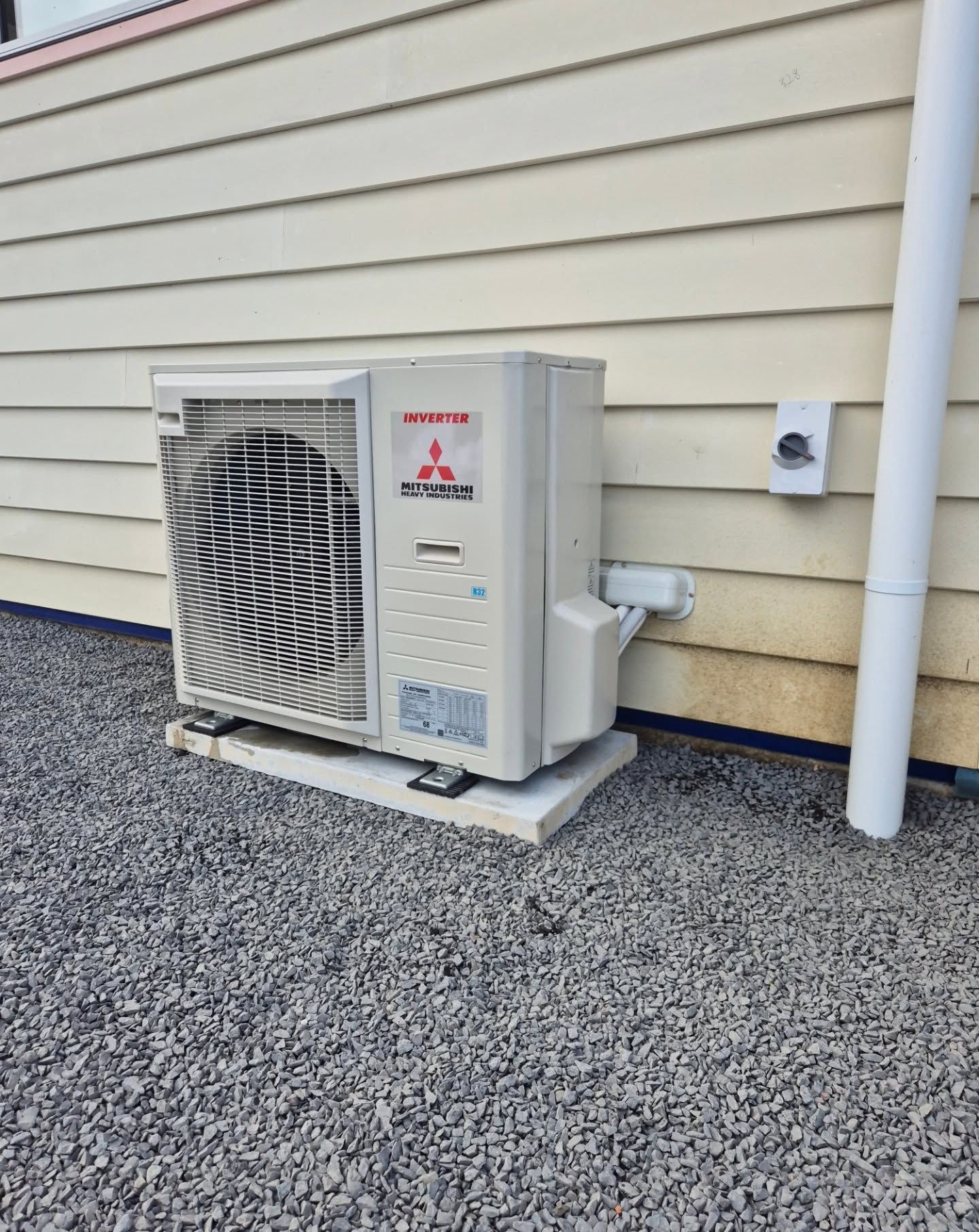 Mitsubishi Air Conditioner Unit — Bay & Basin Air Conditioning & Refrigeration Pty Ltd in St Georges Basin, NSW