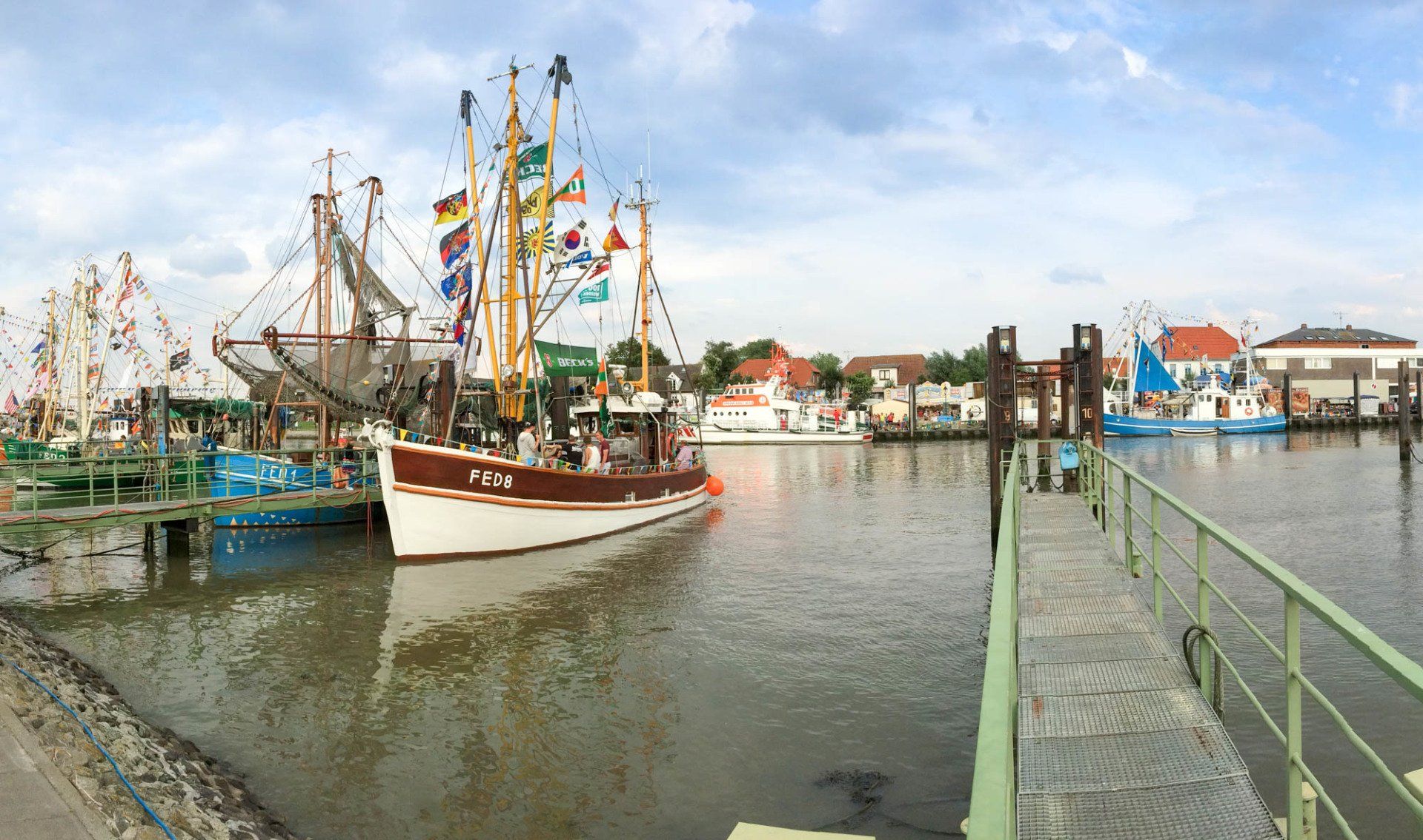Sehenswürdigkeiten, Krabbenkutterhafen Fedderwardersiel
