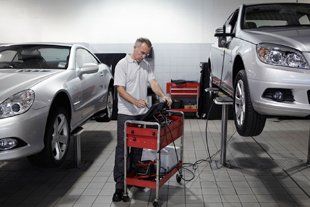 Vehicle Mechanic in Wakefield | Shawfold Garage