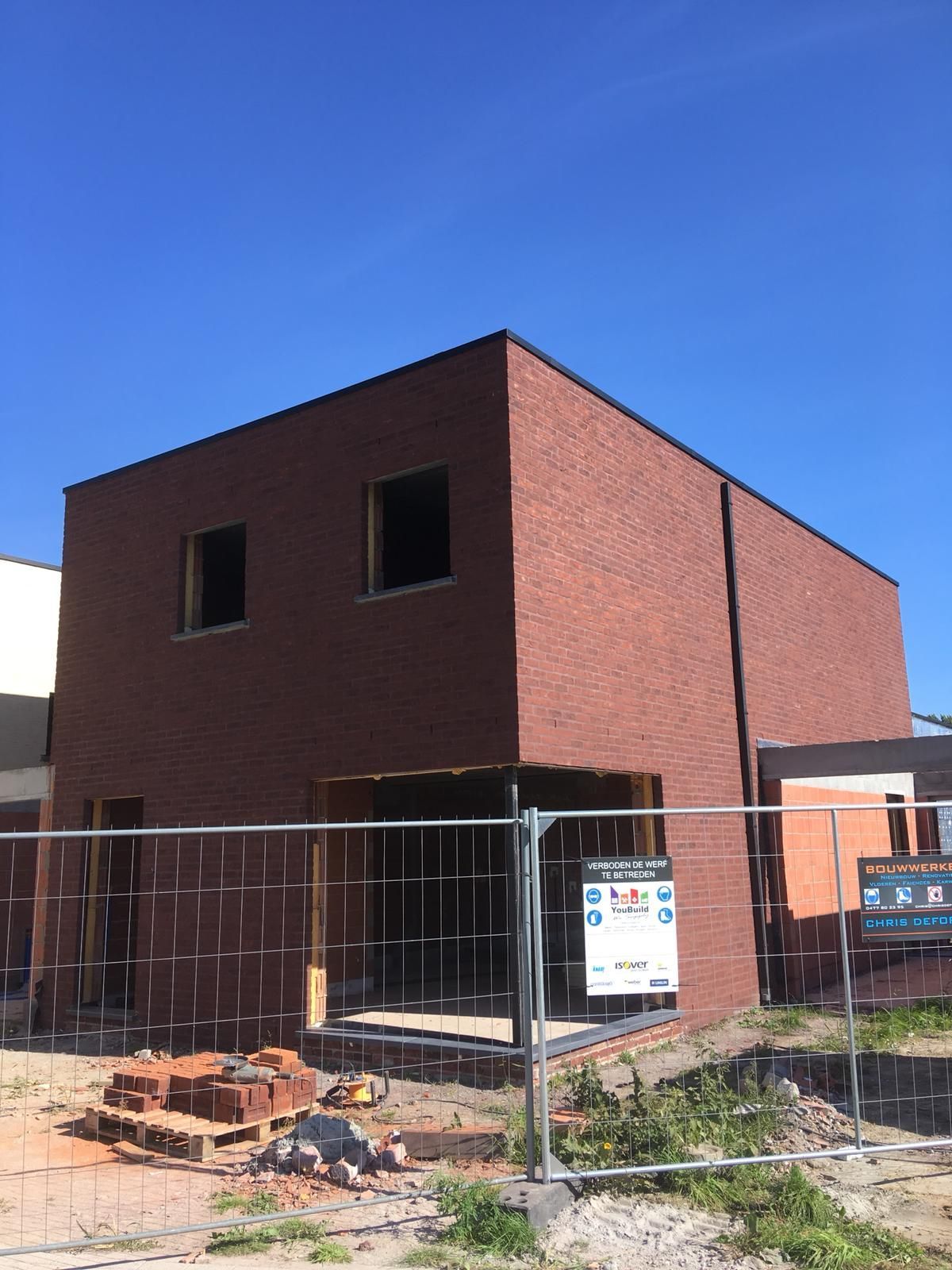 Nieuwbouw aannemer metser traditioneel Roeselare ruwbouw cdfbouw Deforce Chris 
