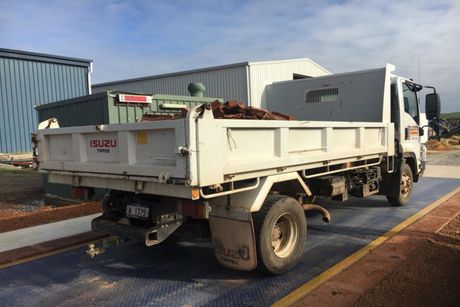 Front of a loader truck | Northam, WA | Lloyd’s Earthmoving