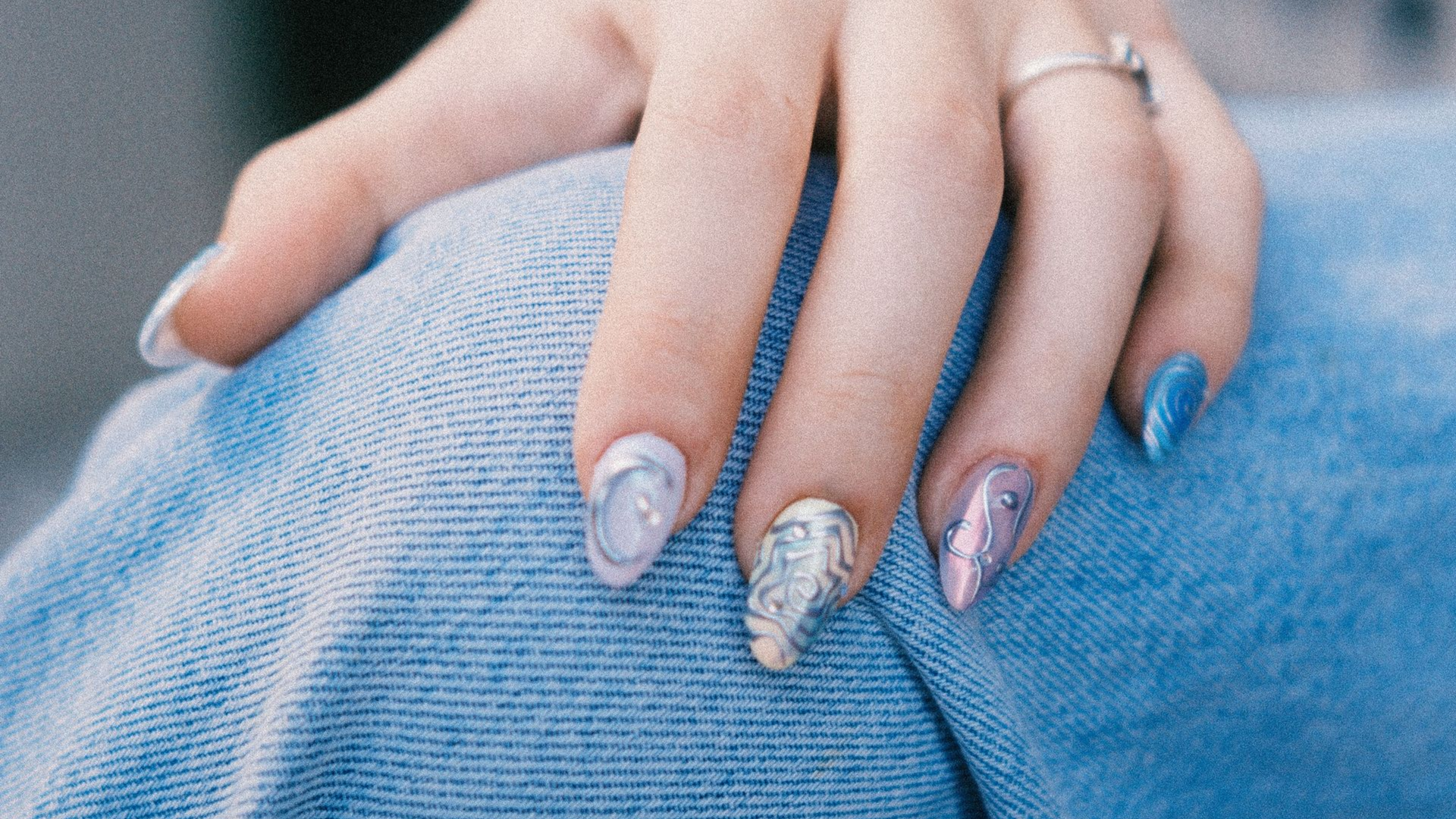 Fresh, beautiful set of nails.