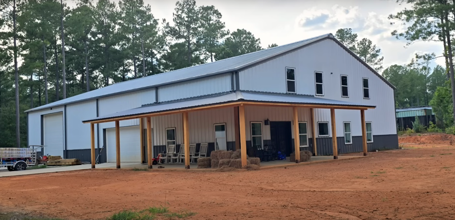 Barndominium with concrete floor