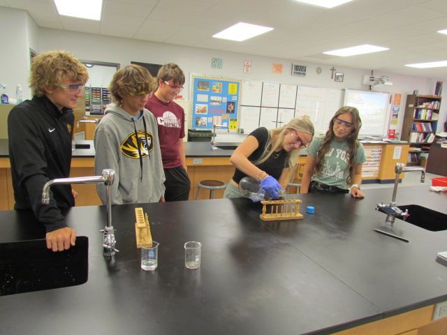 HS lab general construction