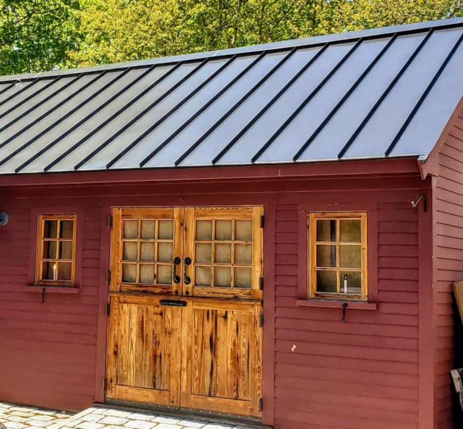 standing seam metal roof installers and contractors
