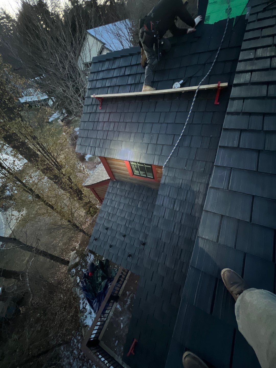 Wood shake synthetic shingle