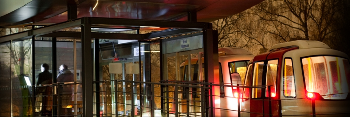 Integrating advanced transit into allocated light-rail rights-of-ways.