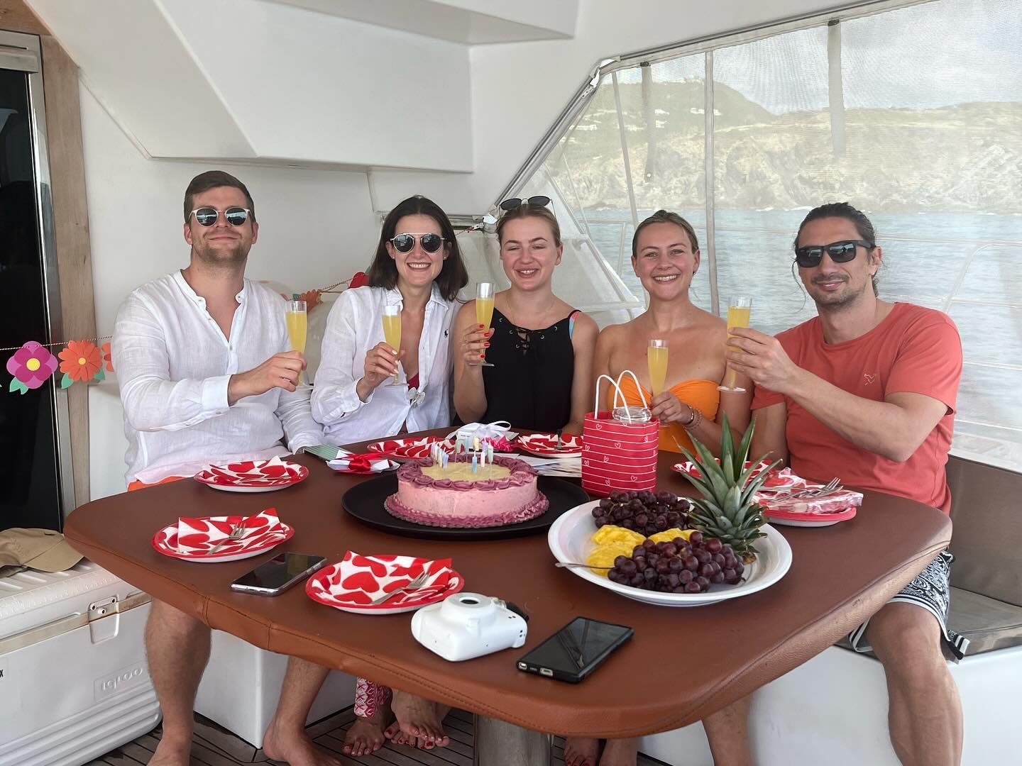 Sail the Phoenix: Private luxury day charter Sint Maarten