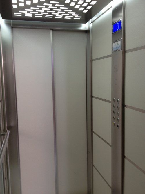 modello di ascensore 10