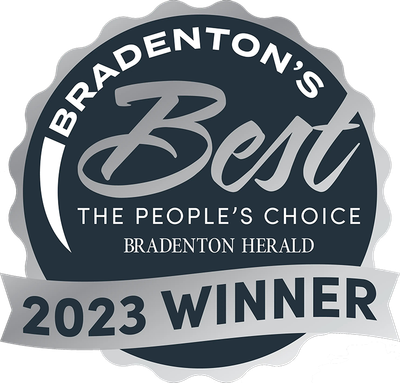 A badge that says bradenton 's best the people 's choice 2023 winner