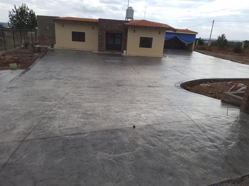 VERSÁTIL CONSTRUCTORA