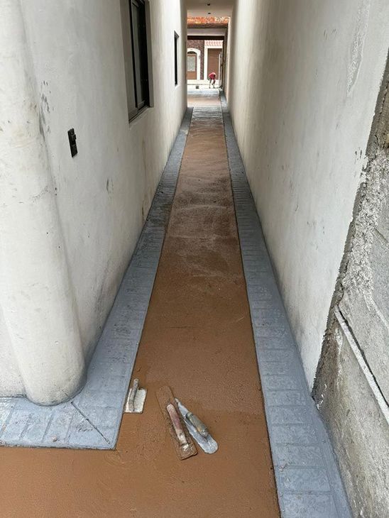 VERSÁTIL CONSTRUCTORA