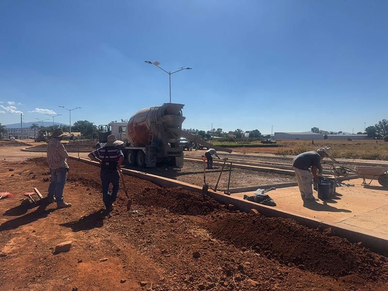 VERSÁTIL CONSTRUCTORA