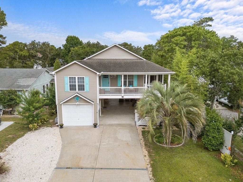 Barefoot Bungalow