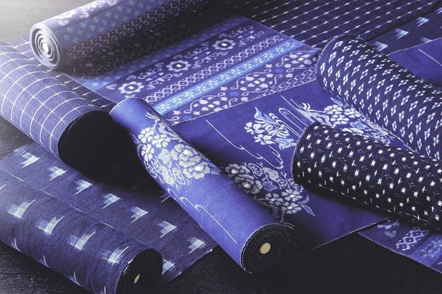 伊予かすり Iyo traditional resist-dyed textiles
