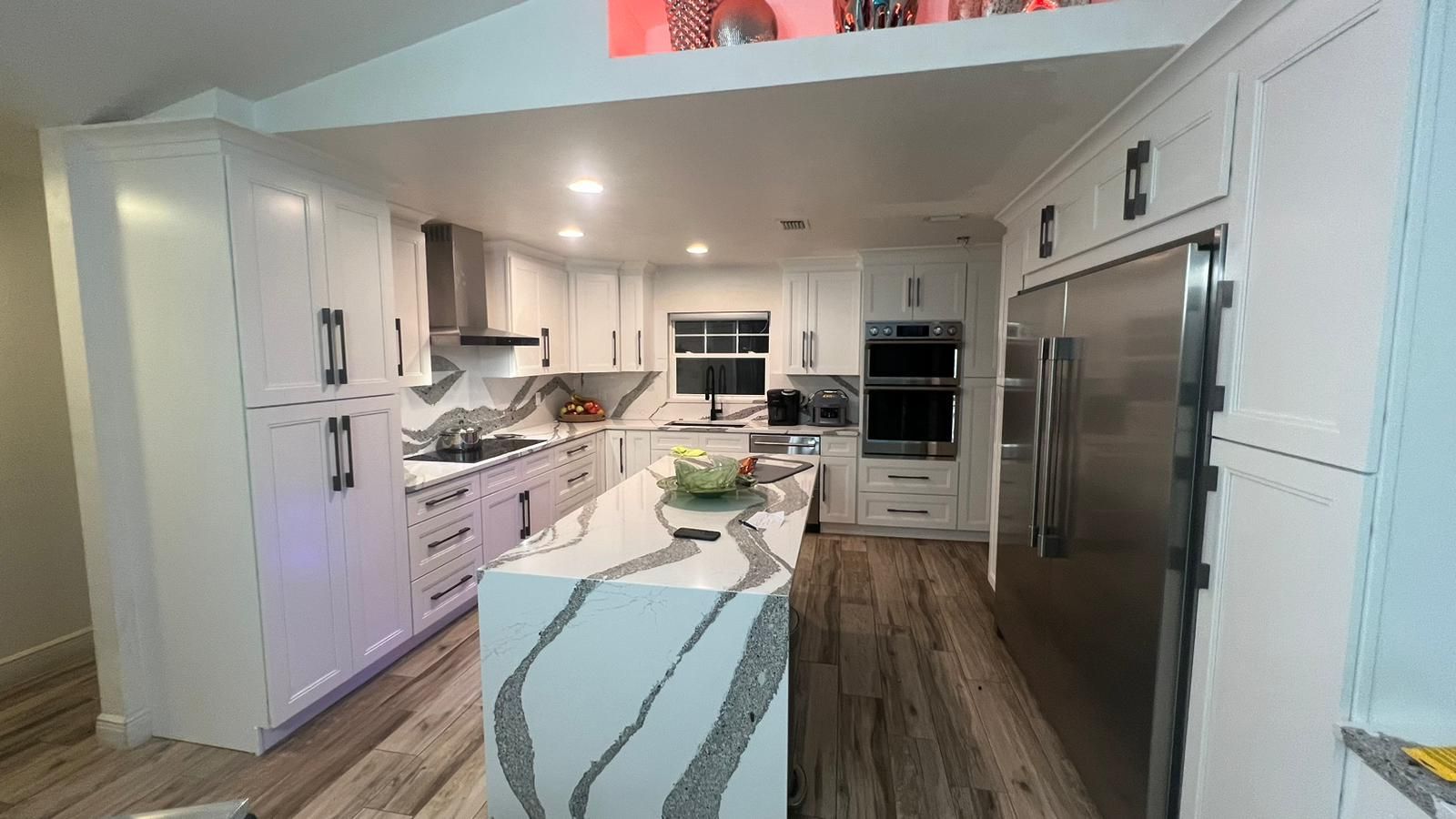 A Large Empty Room — Fort Myers, FL — Roca Granite & Cabinets