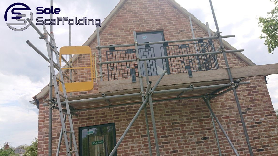 sole scaffolding - scaffold for window installation in Newmarket