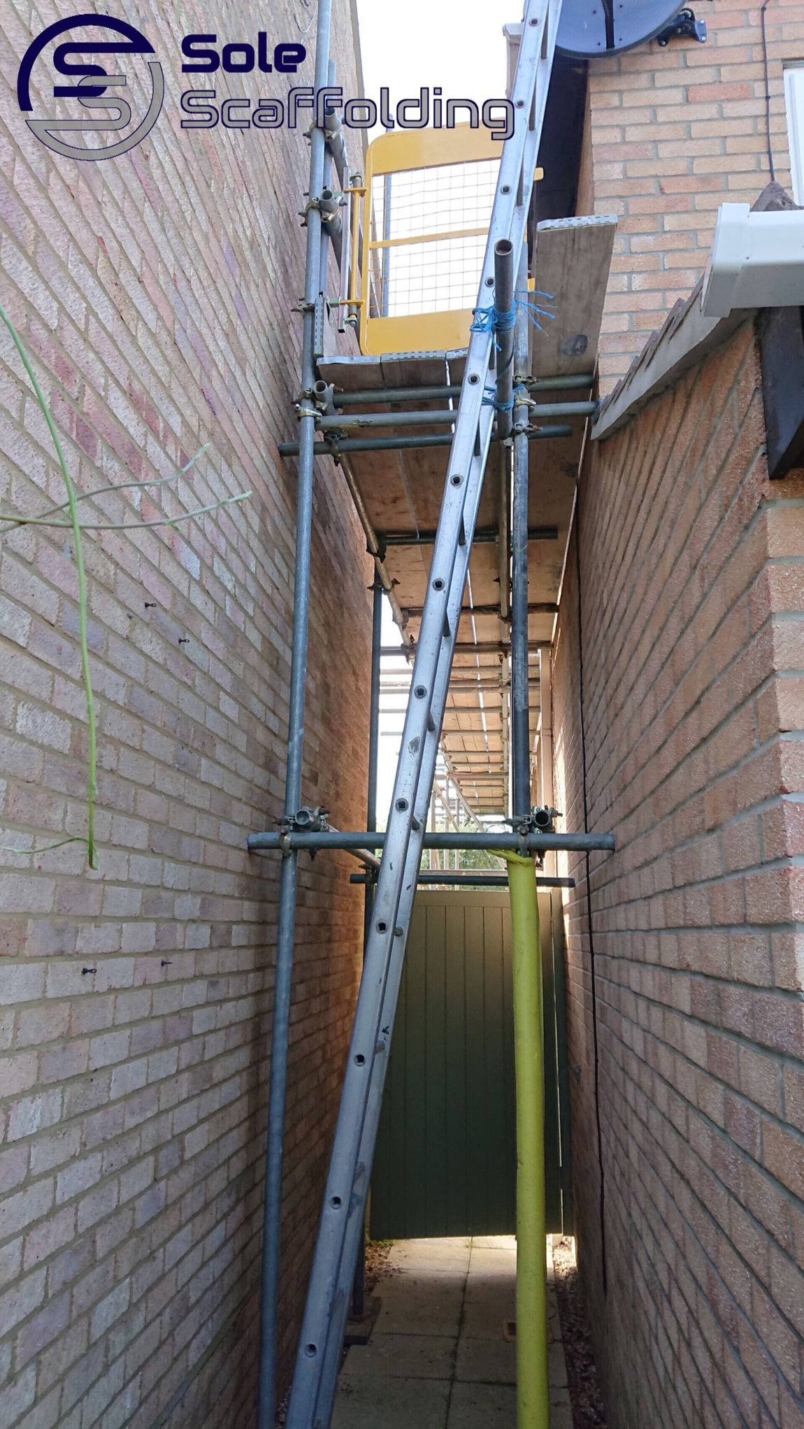 sole scaffolding - Scaffold for new facia install in Comberton