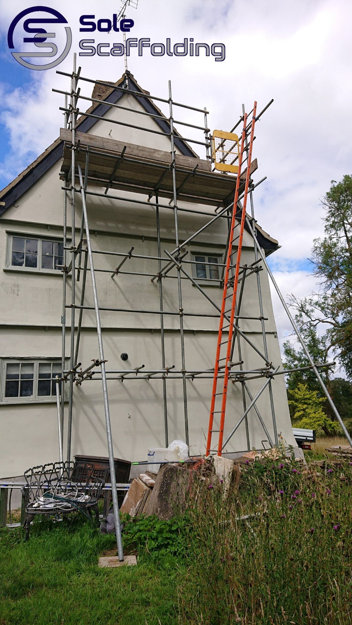 sole scaffolding - scaffold for paining gable end of house in Fordham