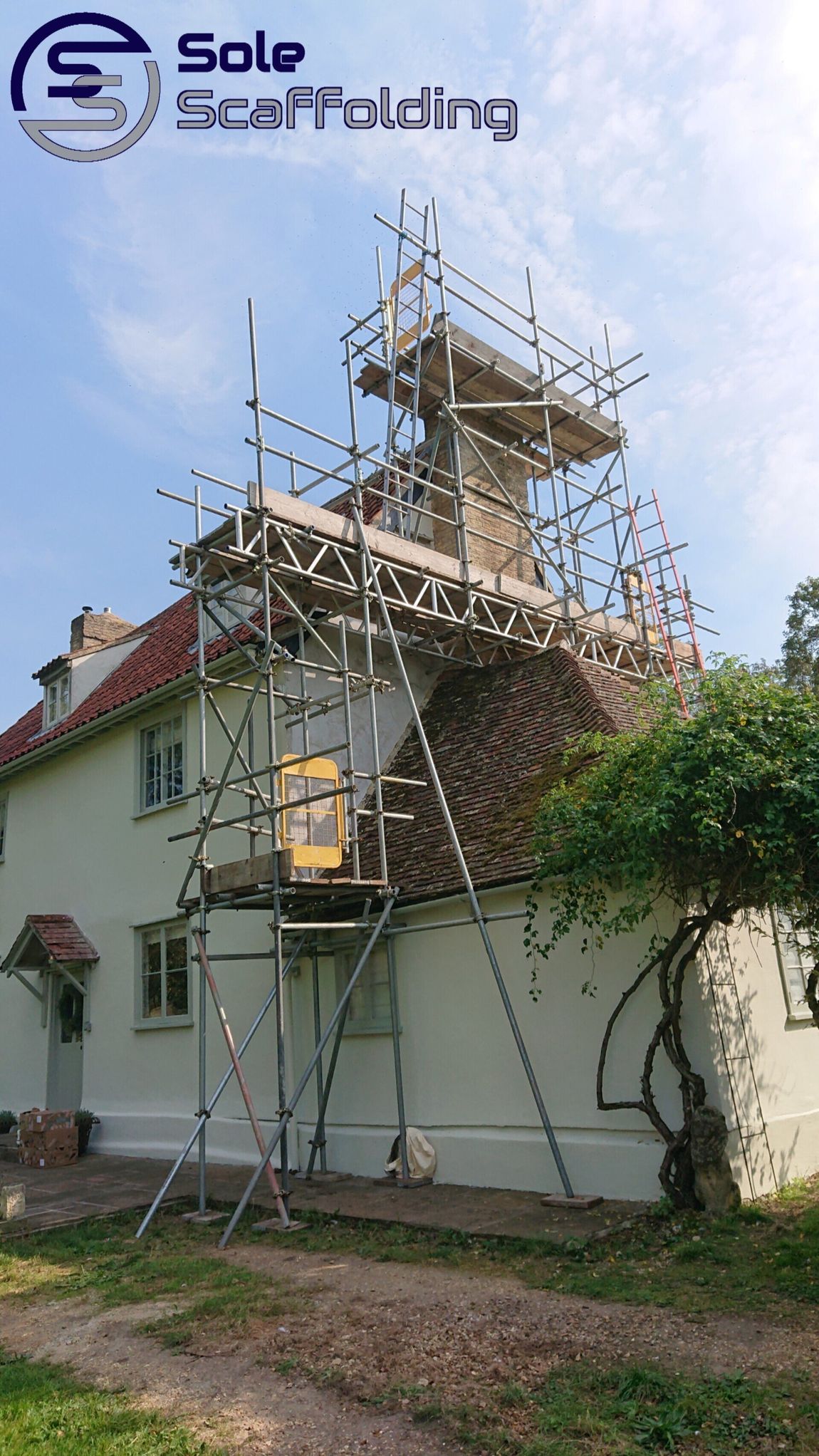 sole scaffolding - chimney bee removal scaffold in Fordham