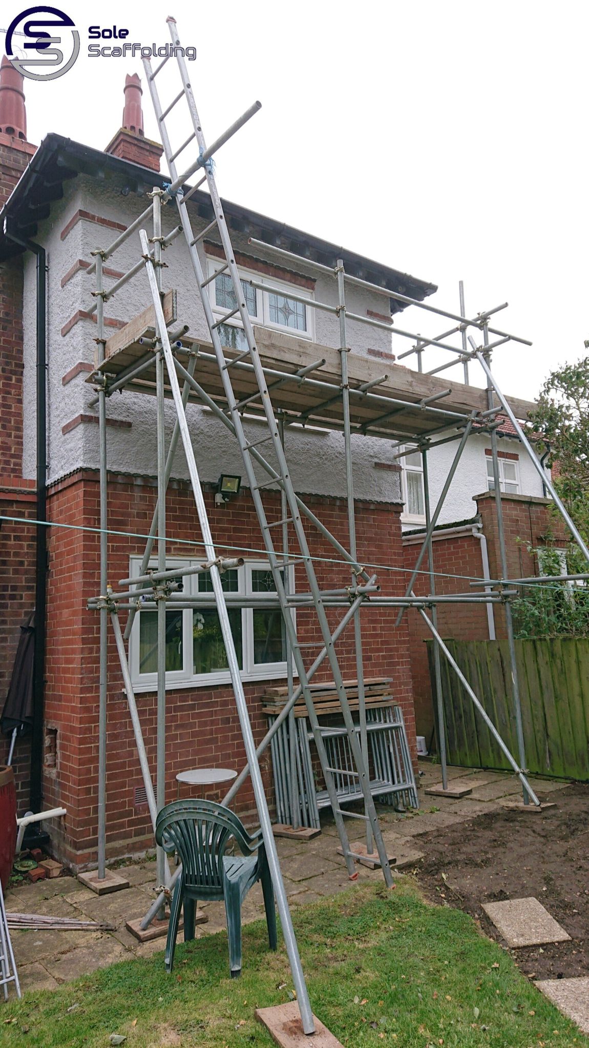 sole scaffolding - scaffold for painting at rear of property