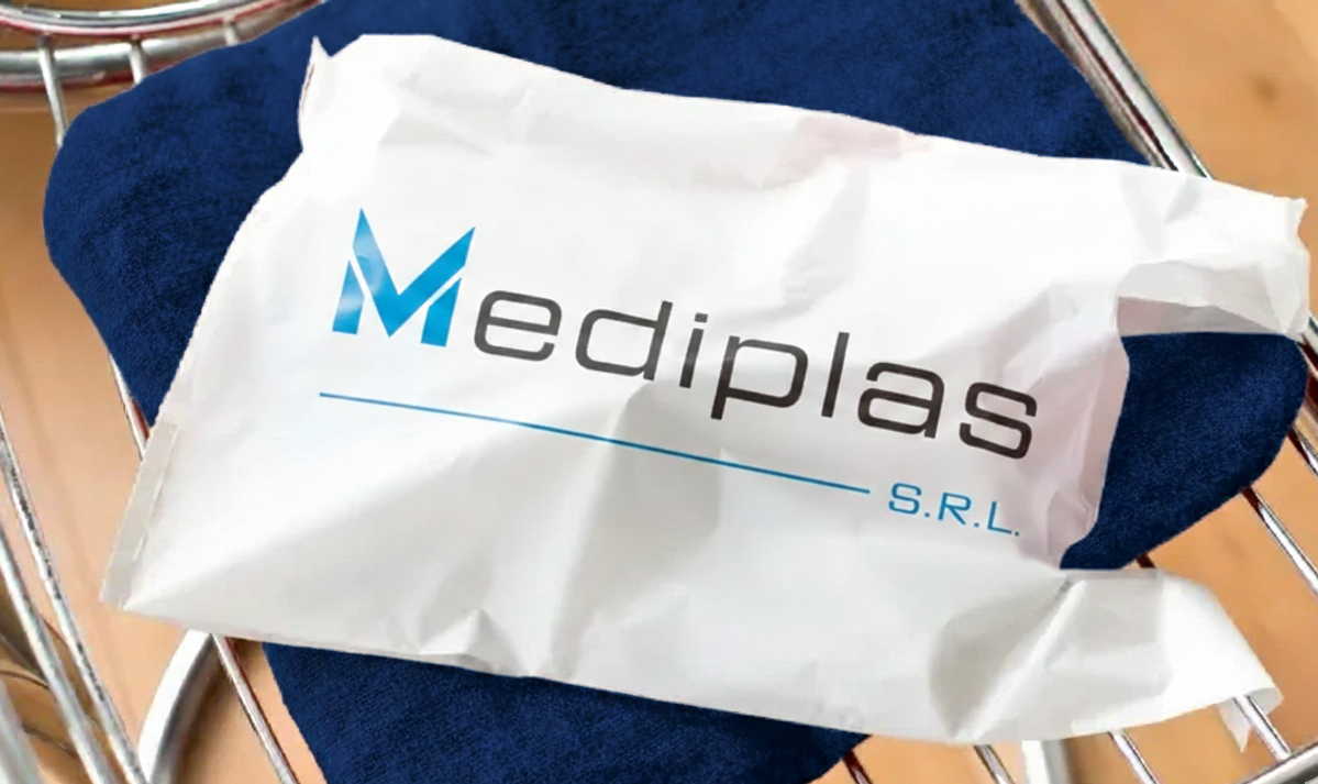 Bustina bianca con logo 