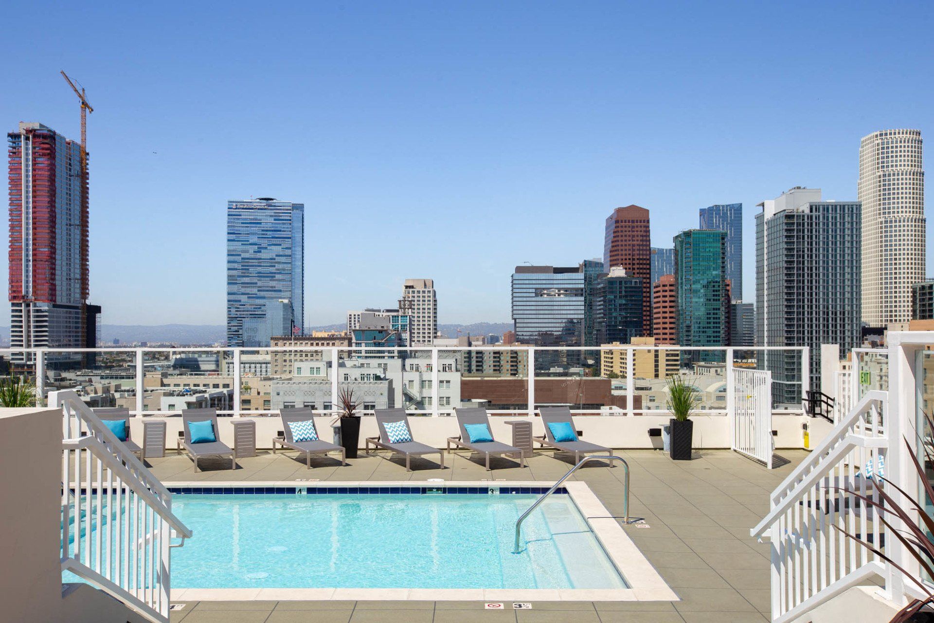 Property Rooftop Pool | 939 Broadway Loft