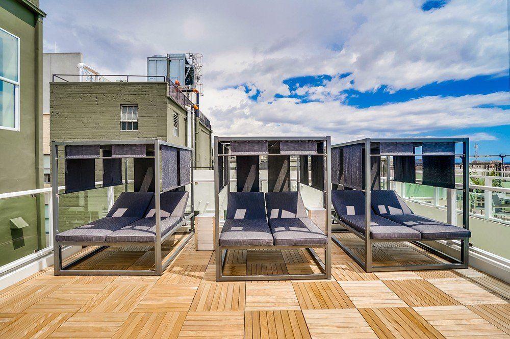 939 Broadway Lofts Rooftop Pool