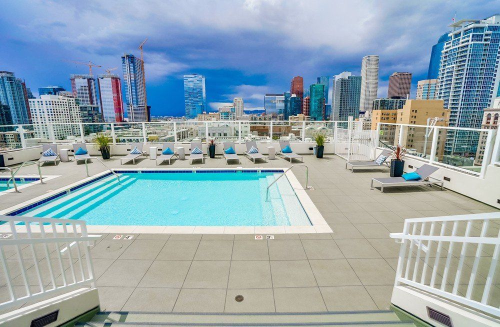939 Broadway Lofts Rooftop Pool