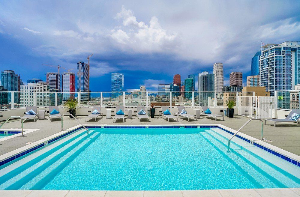 939 Broadway Lofts Rooftop Pool