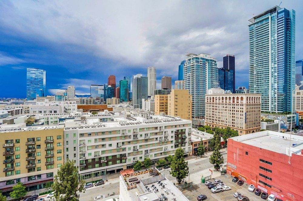 939 Broadway Lofts Skyline