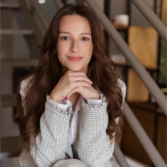 Vitória Zara especialista em Design de Interiores em fernandópolis