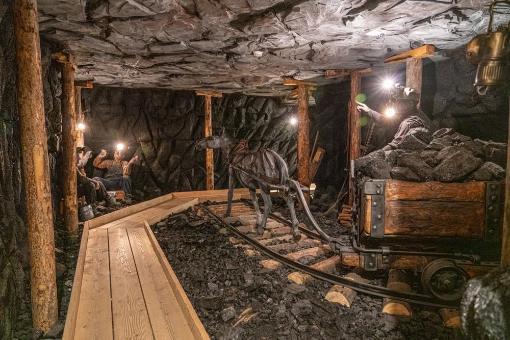 Mock mine display in the National Mining Hall of Fame and Museum