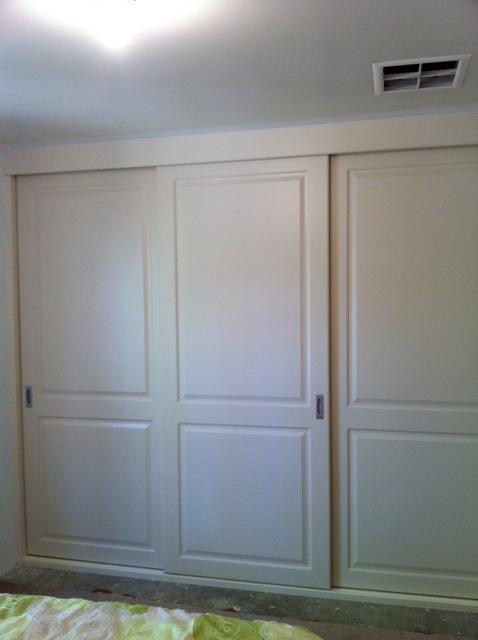 white vinyl wrap doors