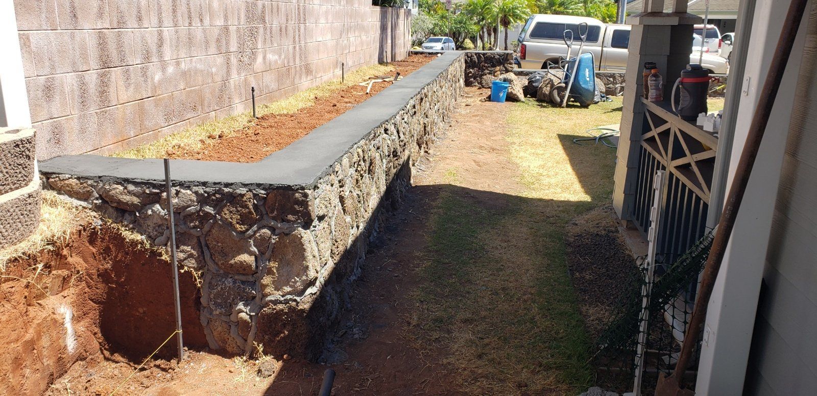 lava rock wall builders in Oahu